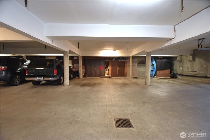 Property photo for 2200 Alki Avenue SW #103, Seattle photo 35