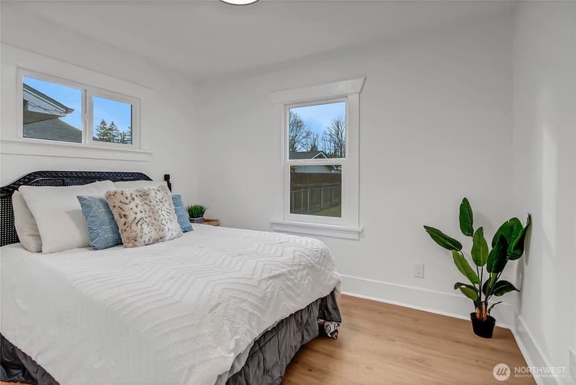 Property photo for 3002 S Proctor Street, Tacoma photo 10