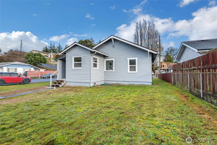 Property photo for 3002 S Proctor Street, Tacoma photo 16