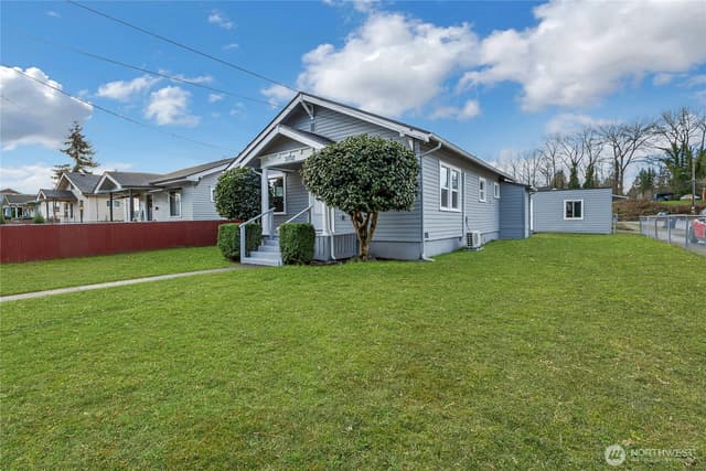 Property photo for 3002 S Proctor Street, Tacoma