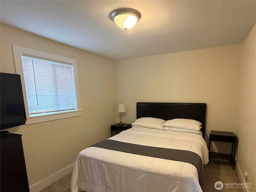 Property photo for 16241 54th Avenue S, Tukwila photo 6