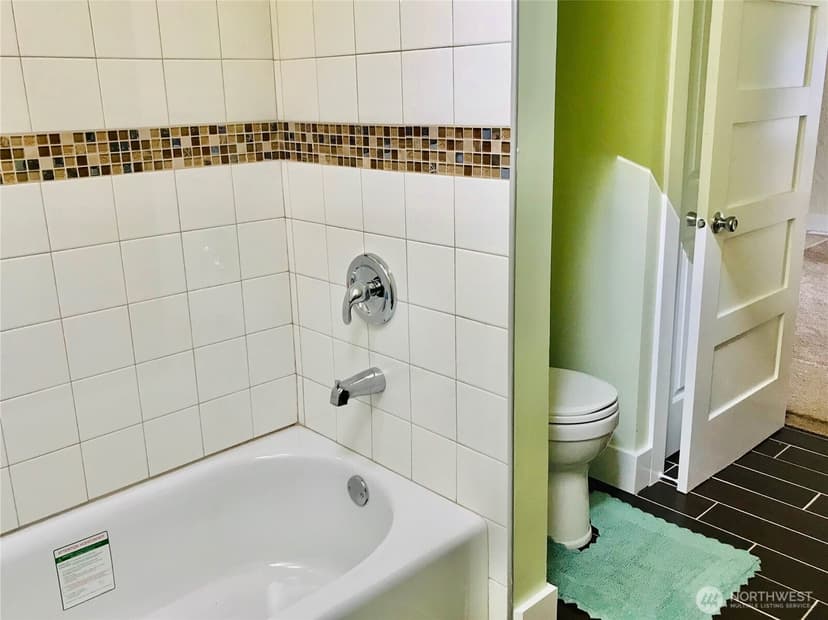 Property photo for 16241 54th Avenue S, Tukwila photo 8