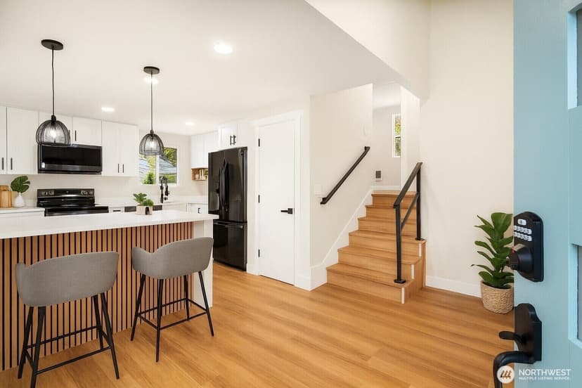 Property photo for 12026 70th Avenue S, Seattle photo 5