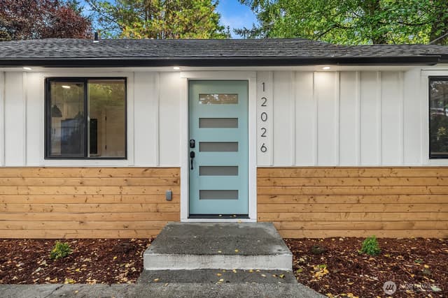Property photo for 12026 70th Avenue S, Seattle photo 4