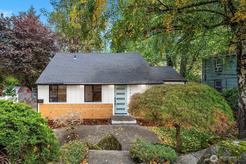 Property photo for 12026 70th Avenue S, Seattle photo 2