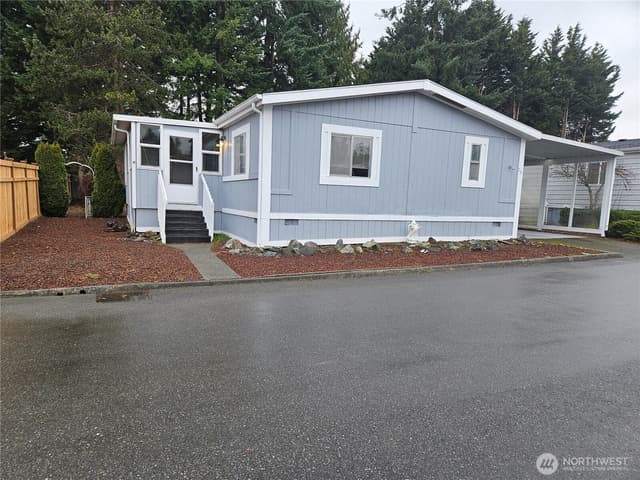 Property photo for 1427 100th Street #75, Everett photo 2