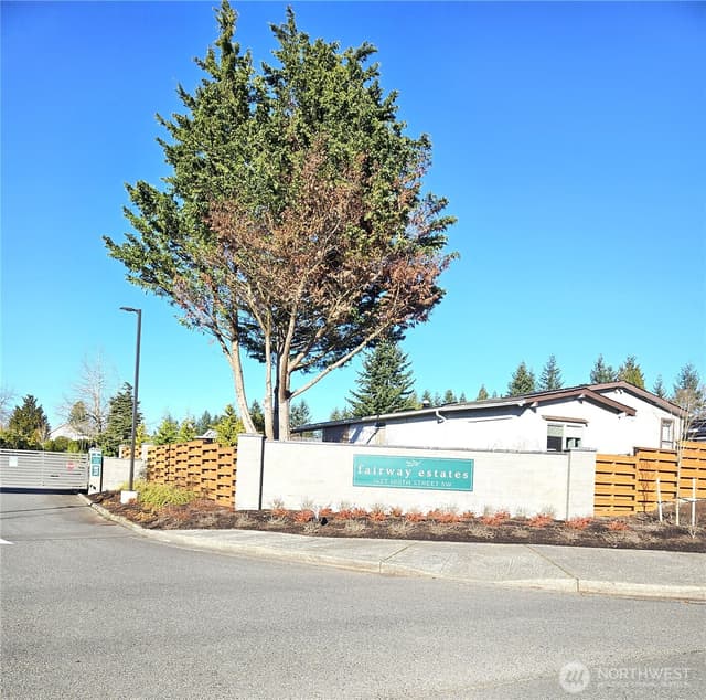 Property photo for 1427 100th Street #75, Everett photo 3