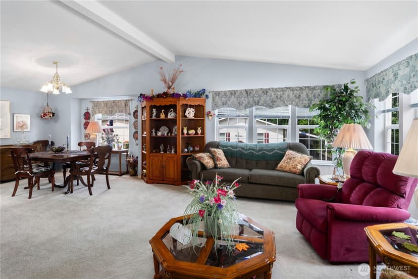 Property photo for 6638 Virgo Lane NE, Bremerton photo 9