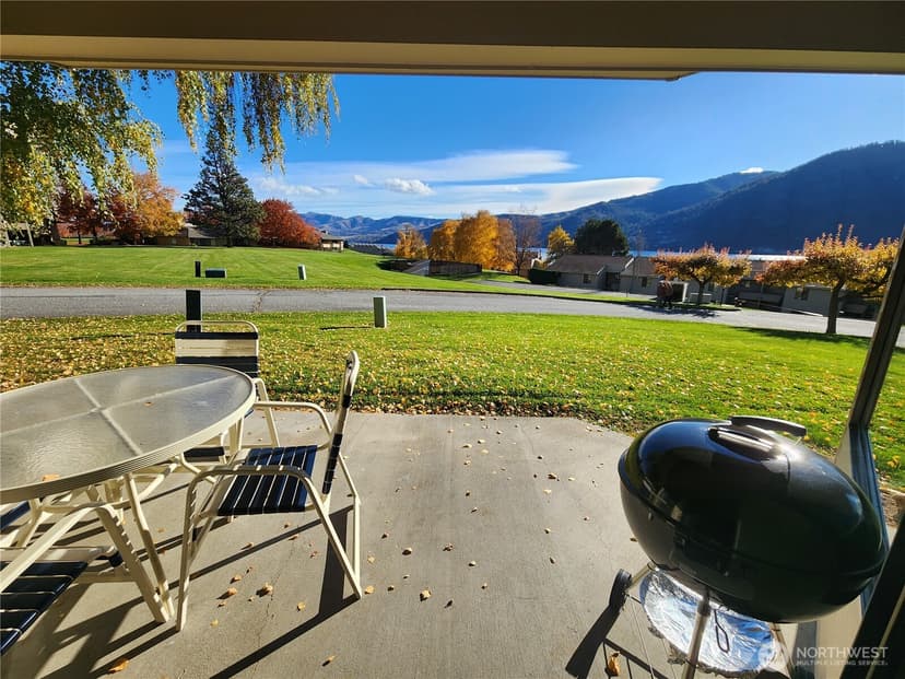 Property photo for 1 Lodge 614-J, Manson