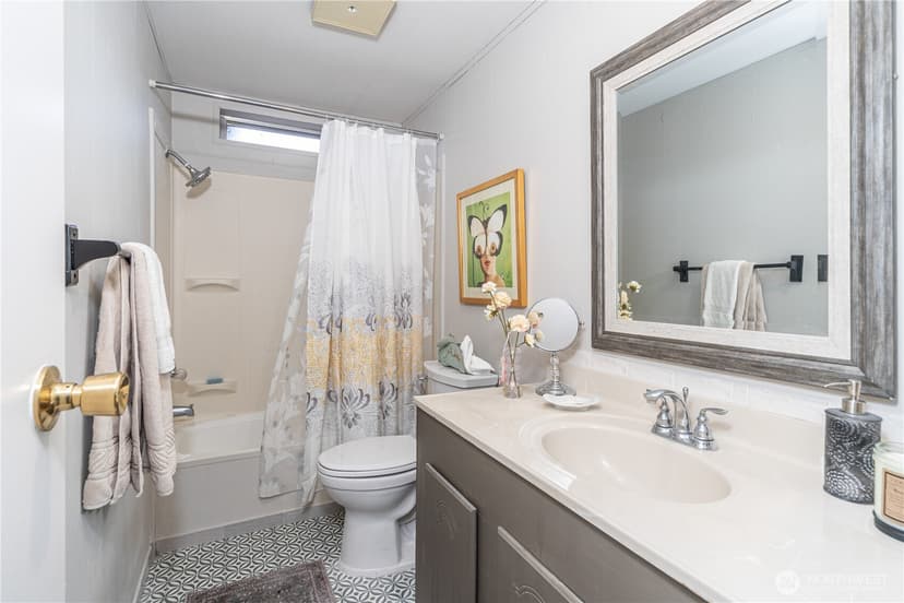 Property photo for 517 NW Silver Meadow Lane, Bremerton photo 18
