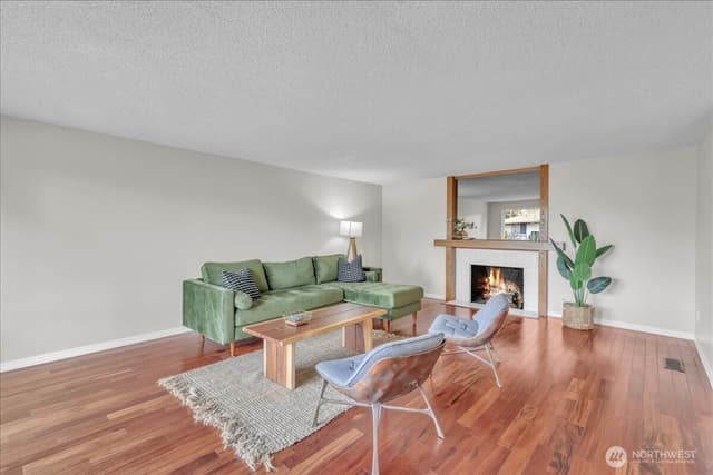 Property photo for 7225 95th Ave SW, Lakewood photo 5