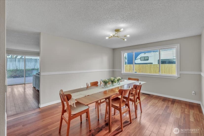 Property photo for 7225 95th Ave SW, Lakewood photo 15