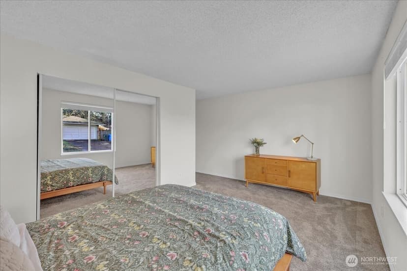 Property photo for 7225 95th Ave SW, Lakewood photo 18