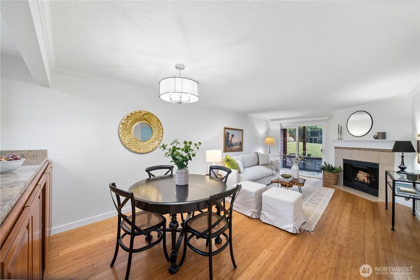 Property photo for 12601 SE 41st Place #C102, Bellevue photo 7