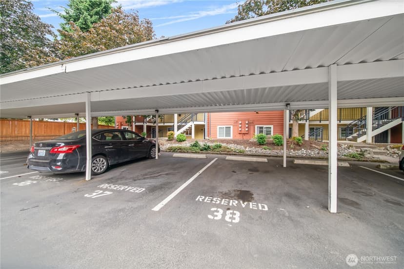 Property photo for 12601 SE 41st Place #C102, Bellevue photo 23
