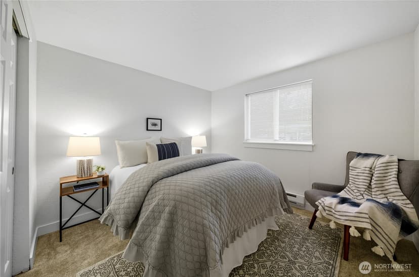 Property photo for 12601 SE 41st Place #C102, Bellevue photo 18