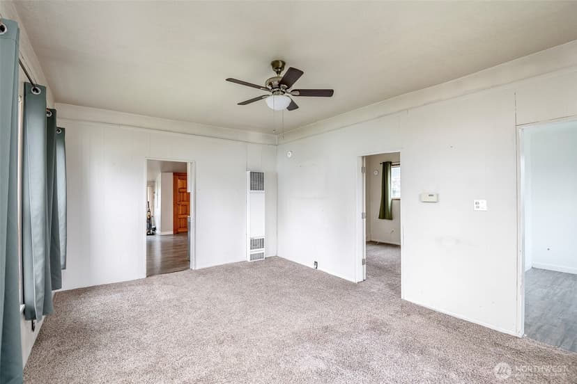 Property photo for 324 H Street SE, Auburn photo 8
