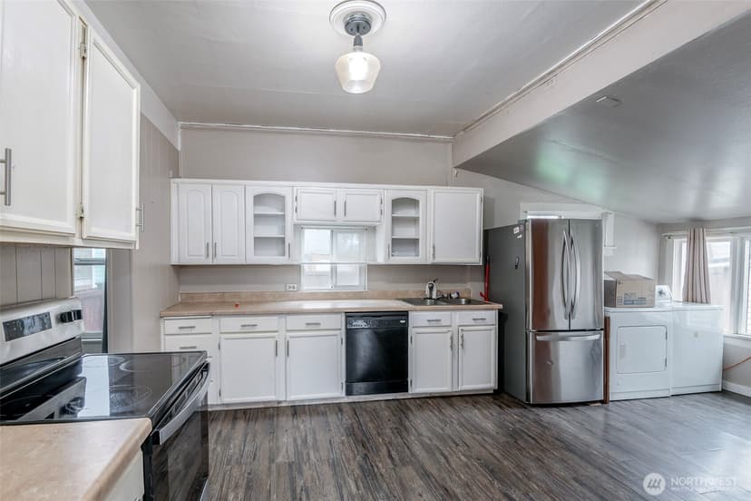 Property photo for 324 H Street SE, Auburn photo 14