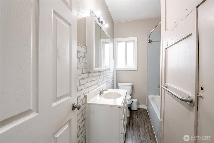 Property photo for 324 H Street SE, Auburn photo 18