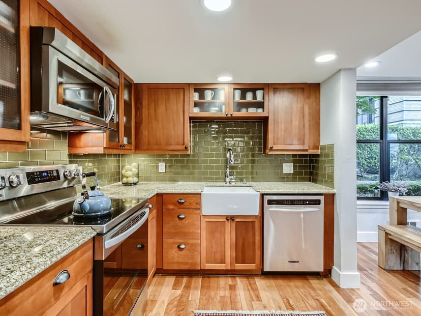 Property photo for 201 Galer Street #163, Seattle photo 4