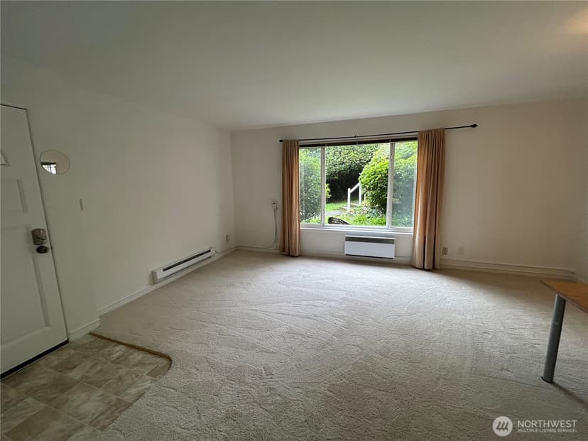 Property photo for 4717 Terrace Drive NE #4717, Seattle photo 7