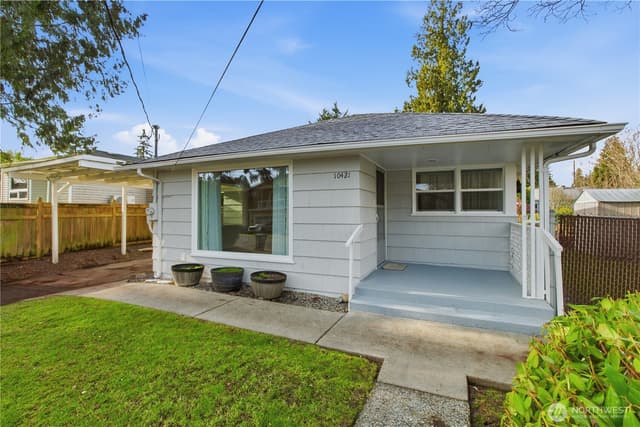 Property photo for 10421 2nd Place SW, Seattle