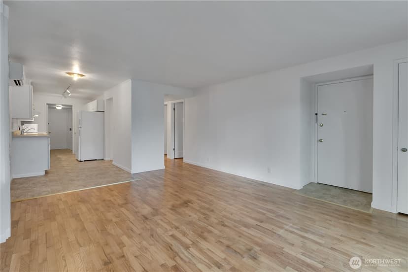 Property photo for 10421 2nd Place SW, Seattle photo 7