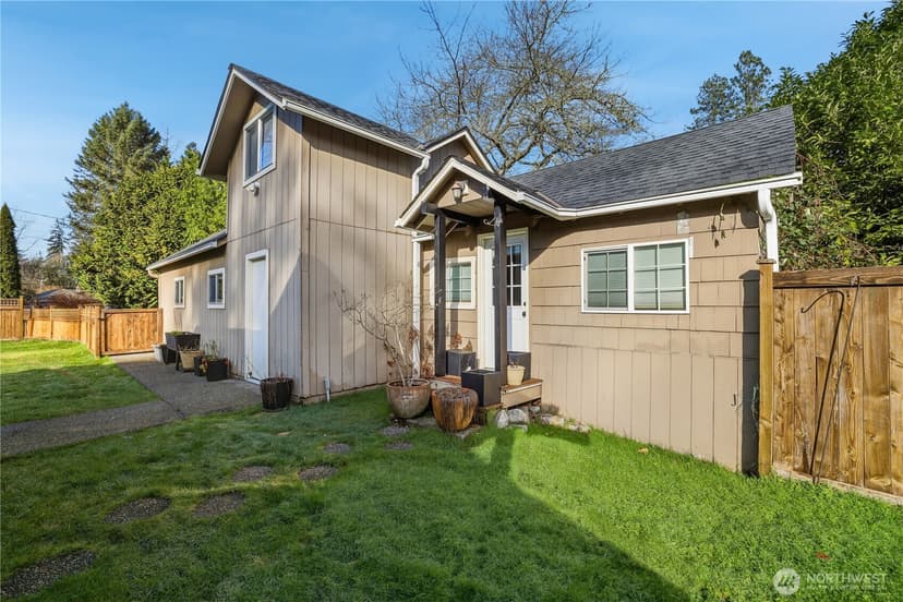 Property photo for 32611 SE 108th Street, Issaquah photo 18