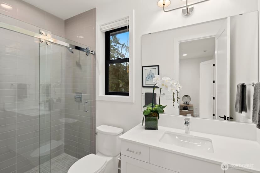 Property photo for 4216 83rd Avenue SE, Mercer Island photo 23