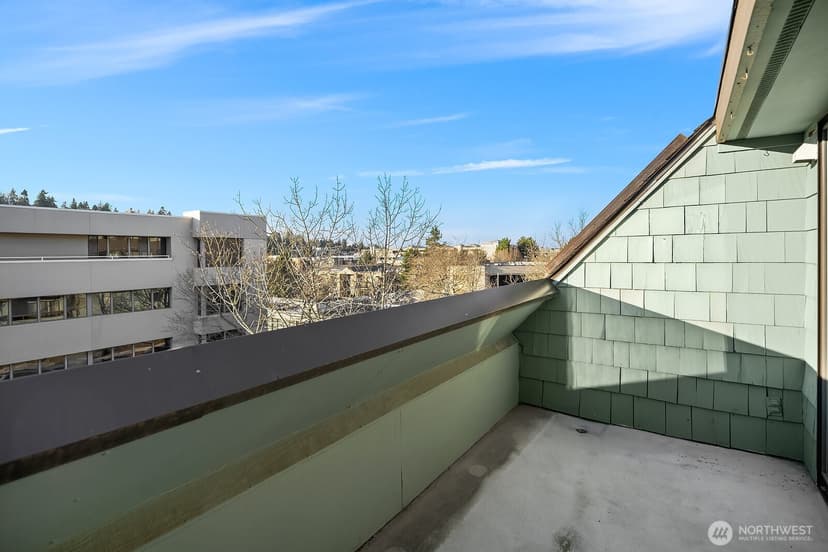 Property photo for 3030 80th Avenue SE #306, Mercer Island photo 23