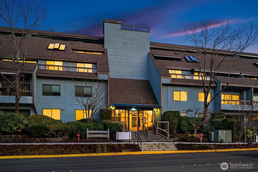 Property photo for 3030 80th Avenue SE #306, Mercer Island