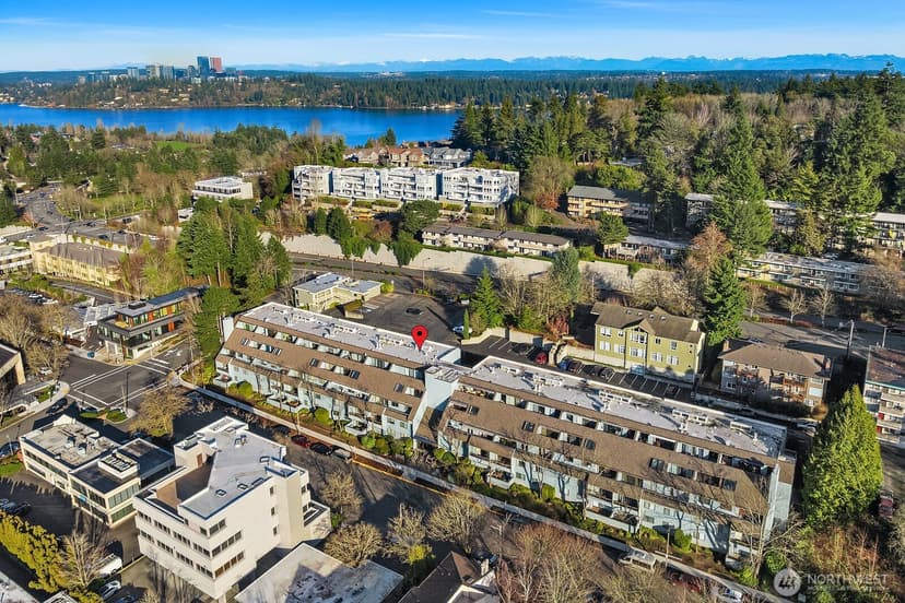 Property photo for 3030 80th Avenue SE #306, Mercer Island photo 30