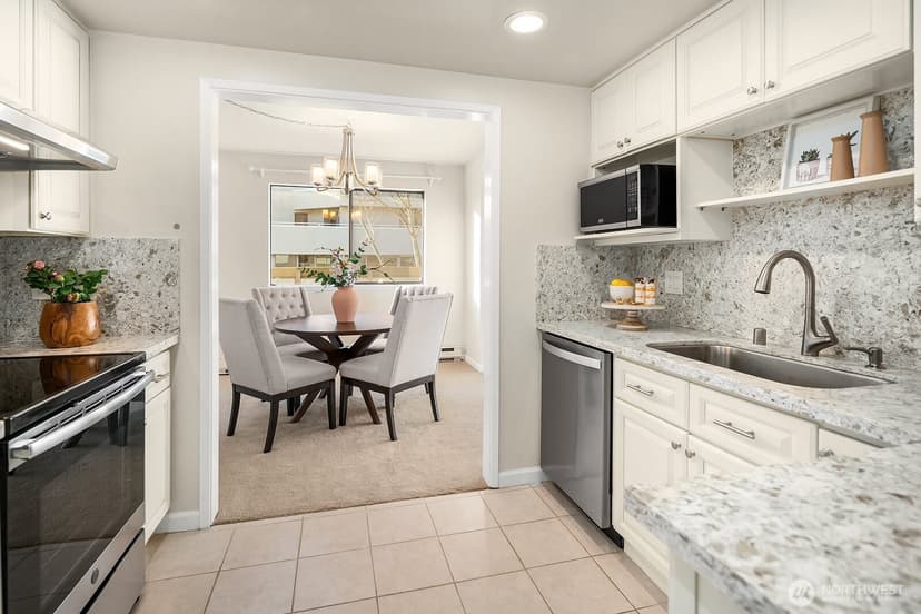 Property photo for 3030 80th Avenue SE #306, Mercer Island photo 9