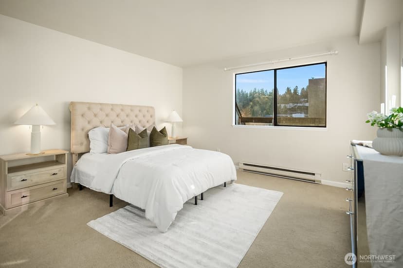 Property photo for 3030 80th Avenue SE #306, Mercer Island photo 18