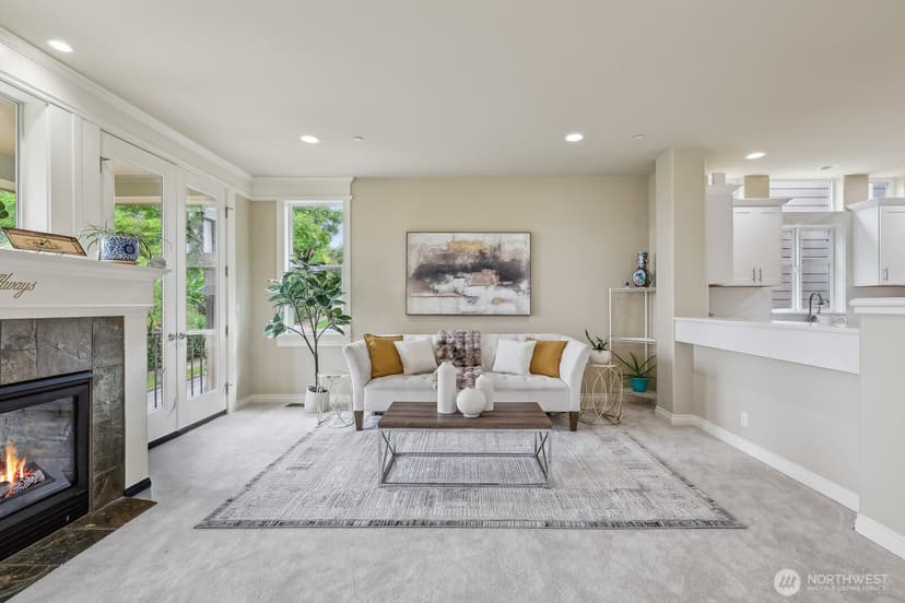 Property photo for 721 Lingering Pine Drive NW, Issaquah photo 12