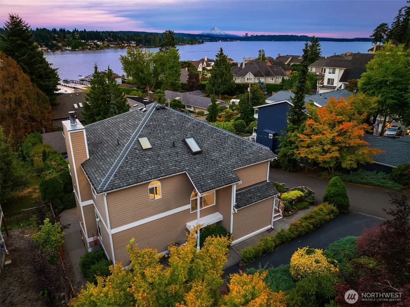 Property photo for 8533 NE Juanita Drive, Kirkland photo 38
