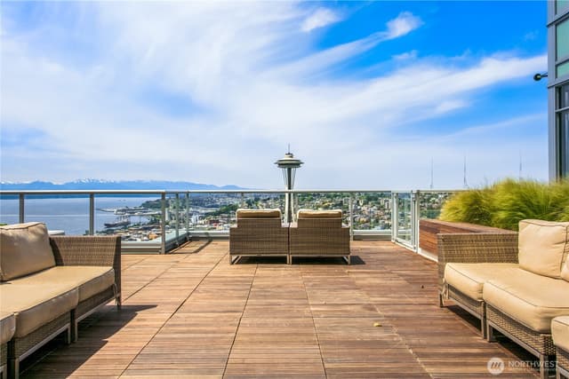 Property photo for 588 Bell Street #2902S, Seattle