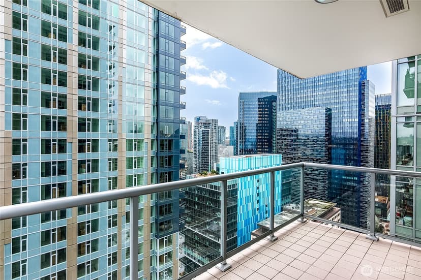 Property photo for 588 Bell Street #2902S, Seattle photo 16