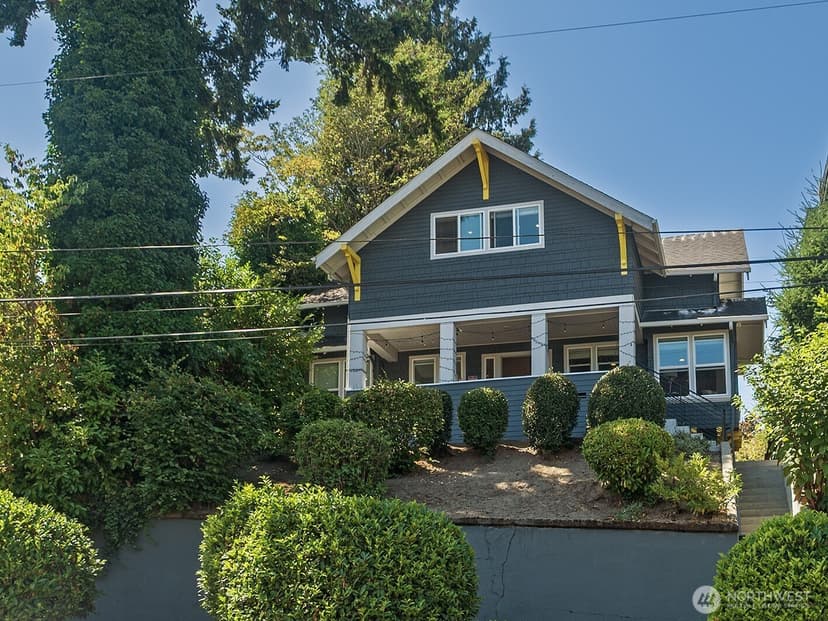 Property photo for 5037 21st Avenue NE, Seattle
