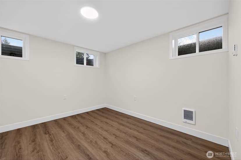 Property photo for 849 S Jackson Avenue, Tacoma photo 27