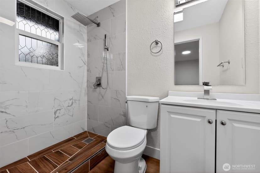 Property photo for 849 S Jackson Avenue, Tacoma photo 14