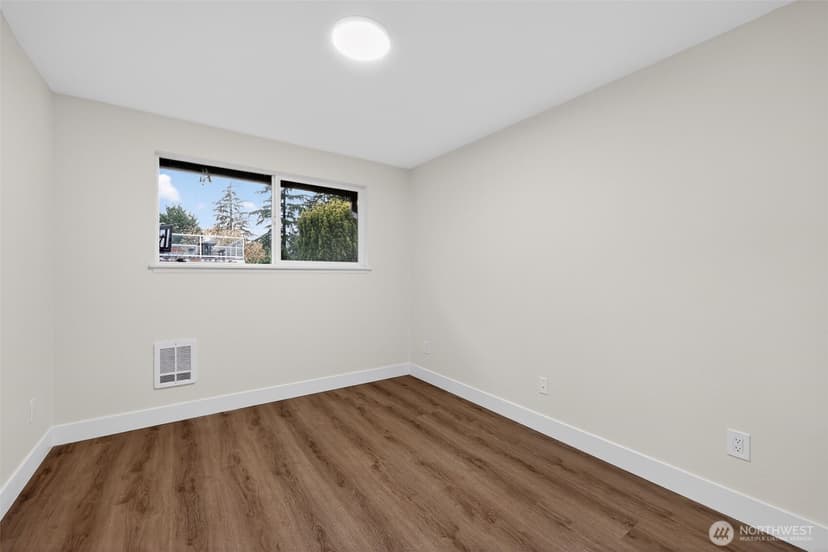Property photo for 849 S Jackson Avenue, Tacoma photo 19