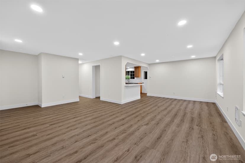 Property photo for 849 S Jackson Avenue, Tacoma photo 11