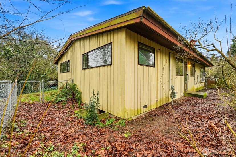 Property photo for 10012 8th Avenue NW, Seattle photo 23