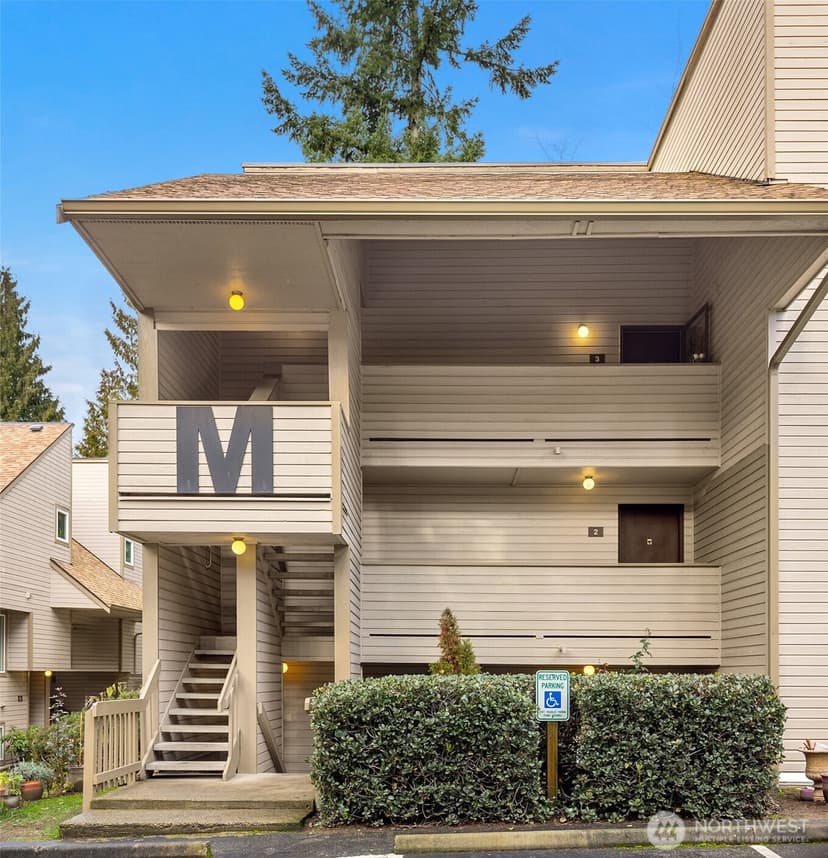 Property photo for 14616 NE 44th Street #M2, Bellevue photo 17