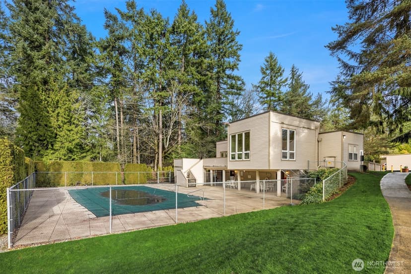 Property photo for 14616 NE 44th Street #M2, Bellevue photo 20