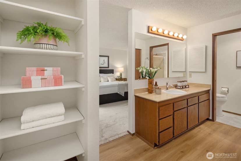 Property photo for 14616 NE 44th Street #M2, Bellevue photo 12