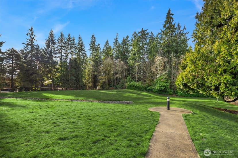 Property photo for 14616 NE 44th Street #M2, Bellevue photo 21