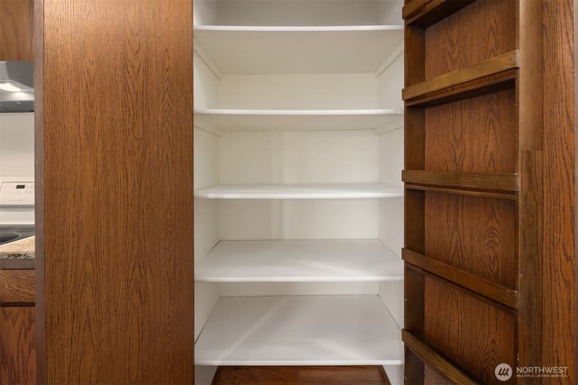 Property photo for 14616 NE 44th Street #M2, Bellevue photo 10