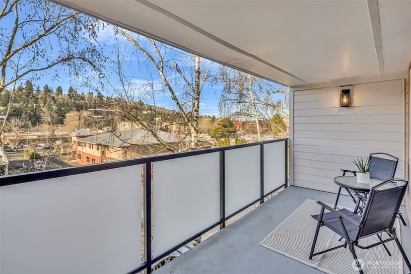 Property photo for 3055 80th Avenue SE #204, Mercer Island photo 10